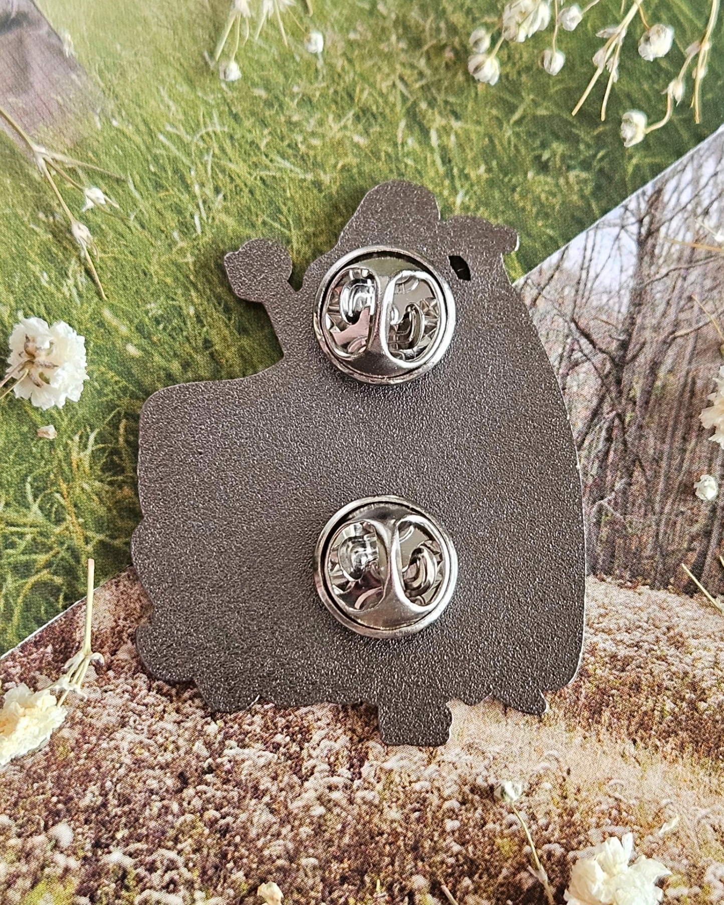 Willow Orb Outfit Enamel Pin