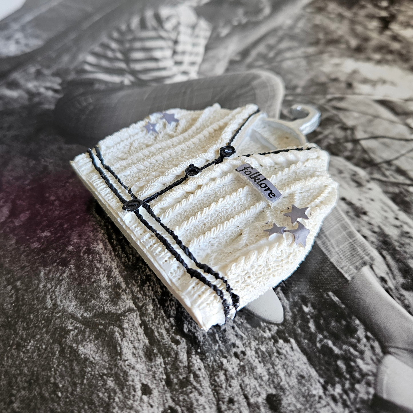Cardigan Ornament