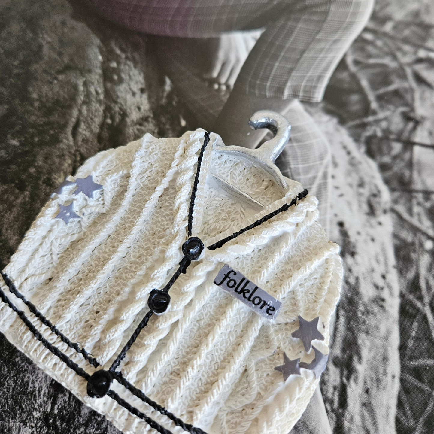 Cardigan Ornament