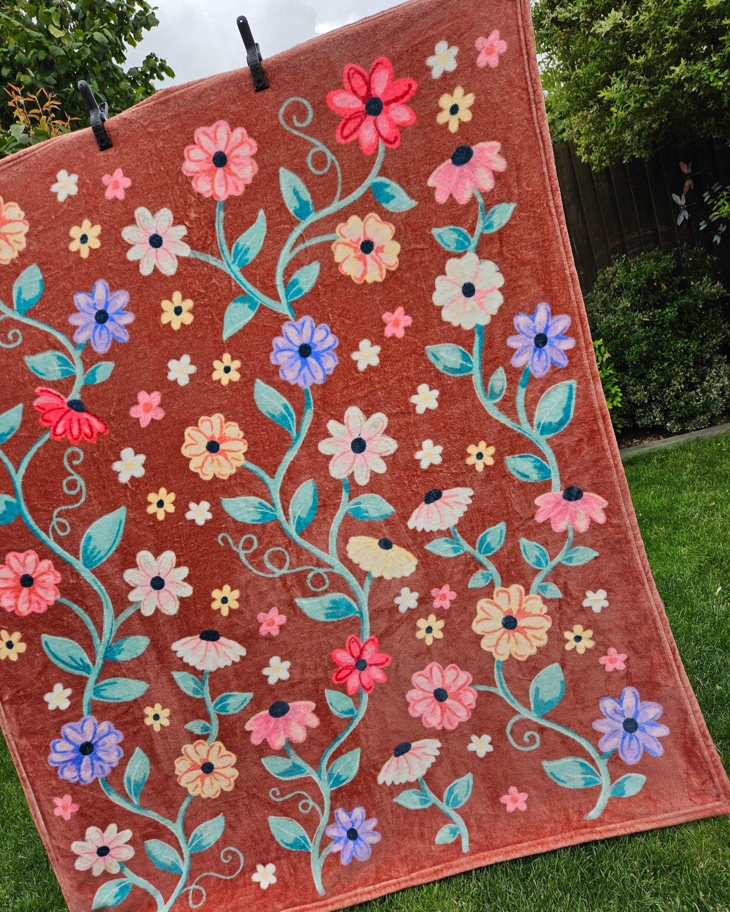 Acoustic Piano Flowers Fleece Blanket