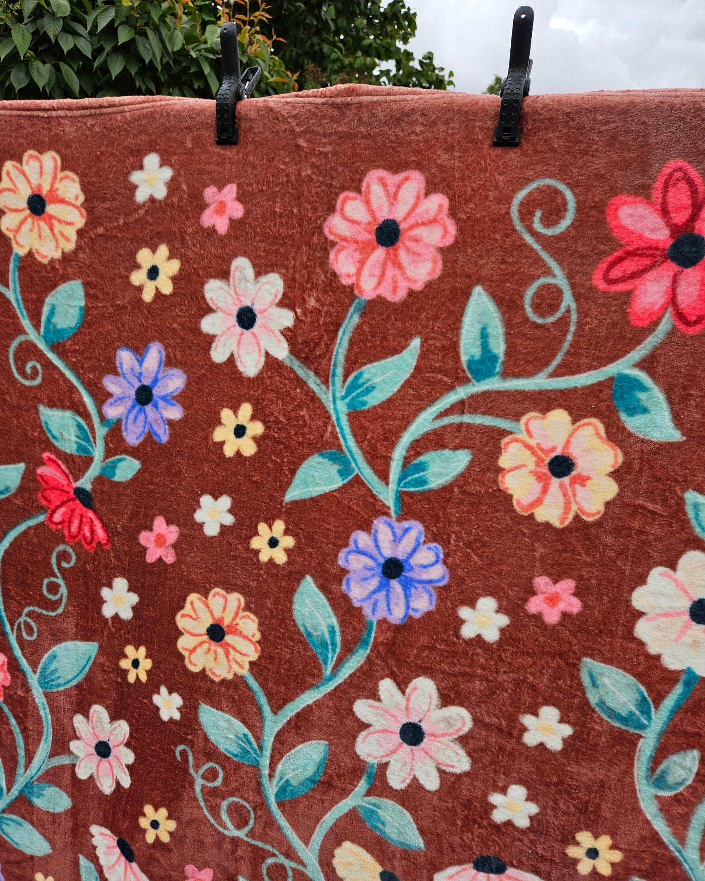 Acoustic Piano Flowers Fleece Blanket