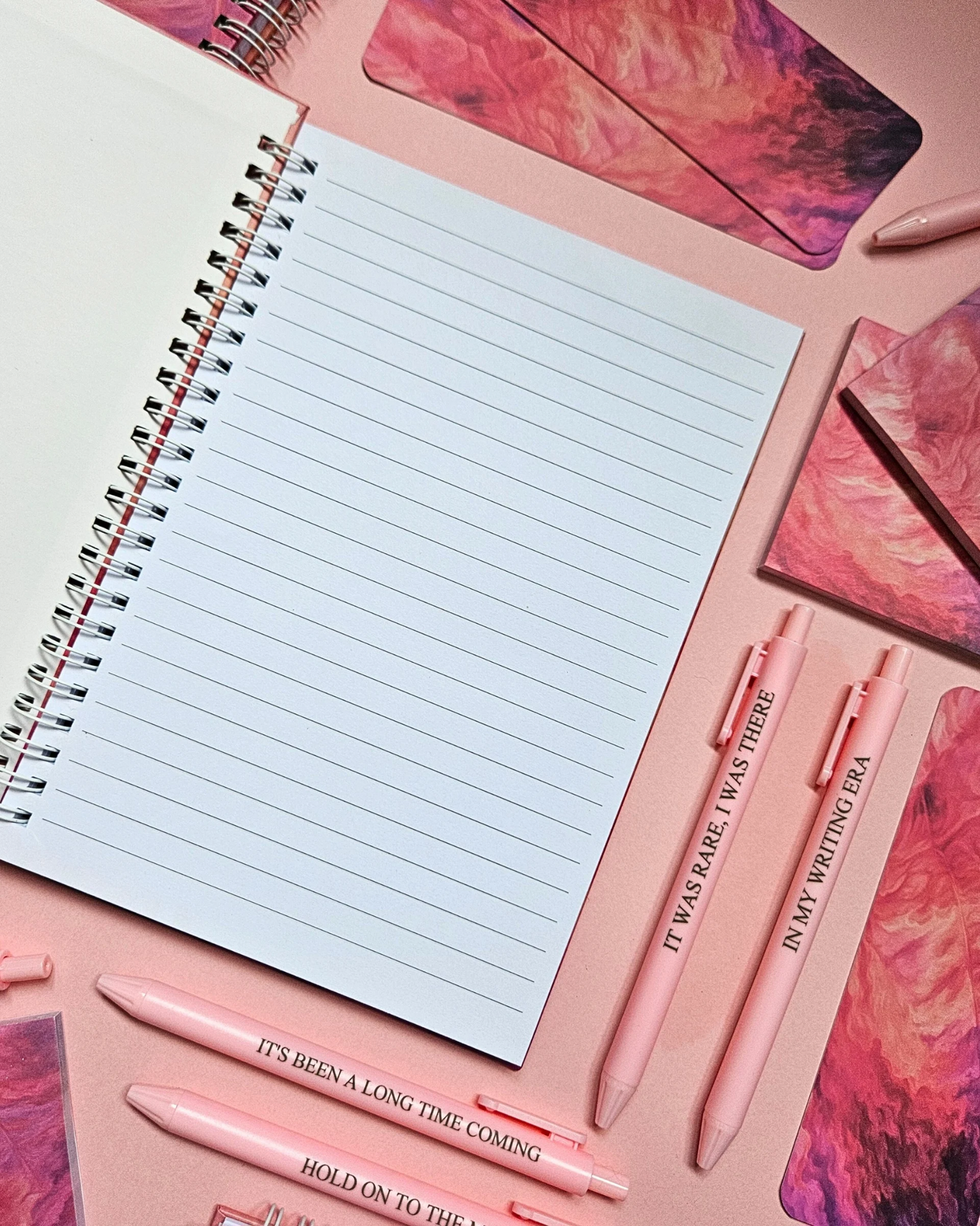 Fan Shell Notebook/Sticky Notes/Bookmarks/Pens