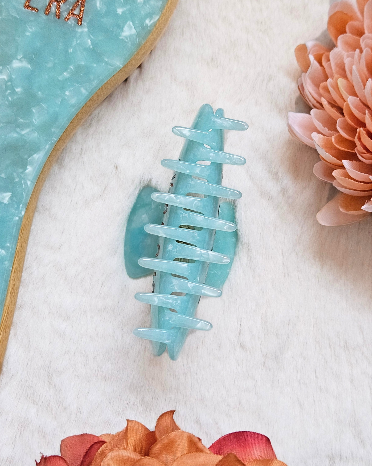 Showgirl Hair Brush + Claw Clip