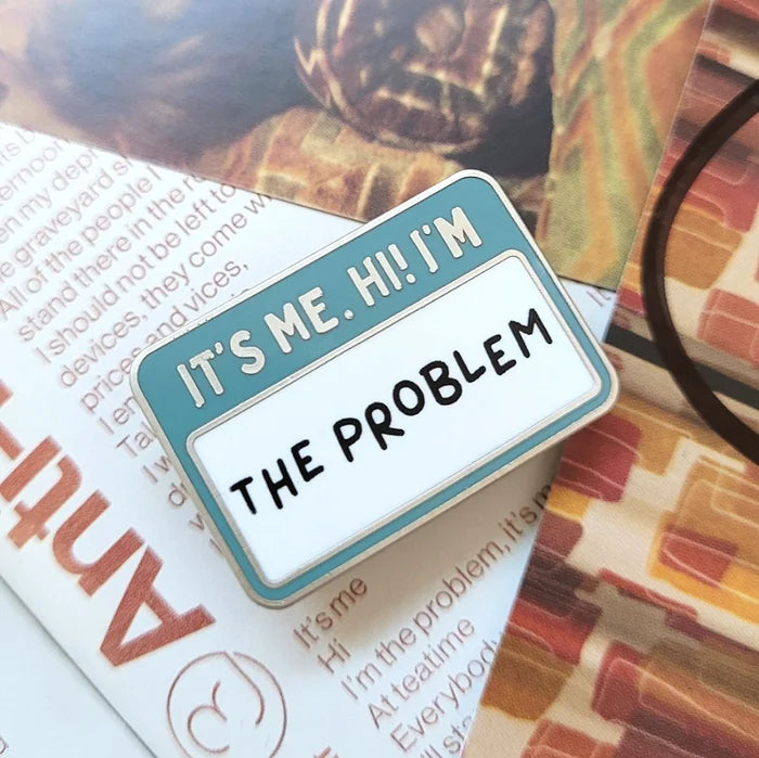 It's Me. Hi! Enamel Pin / Sticker