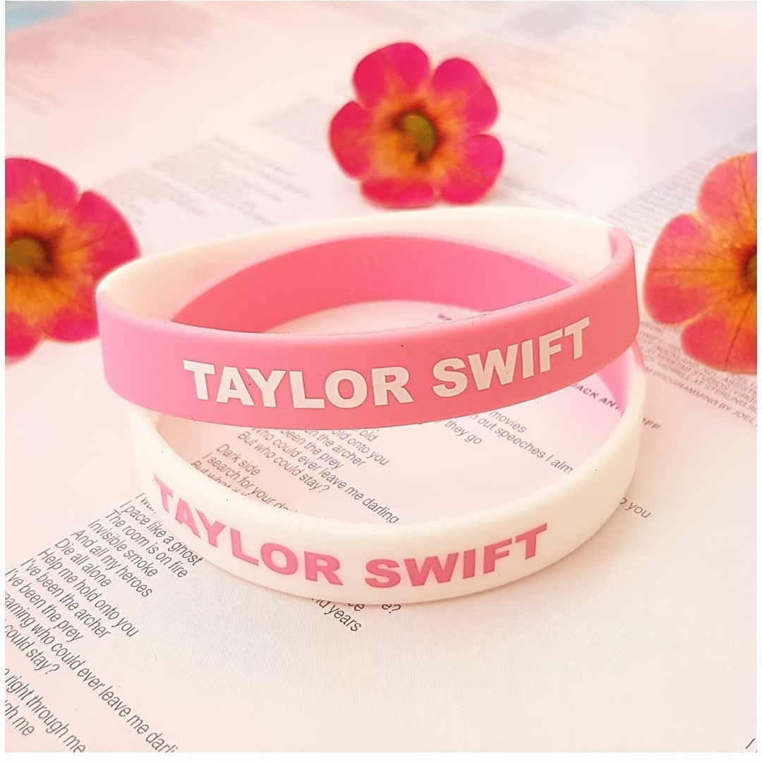 Taylor Wristbands (FREE)